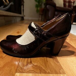SOFFT Miranda Mary Jane Patent Leather High Heel Pump Dress Shoes Women's 8